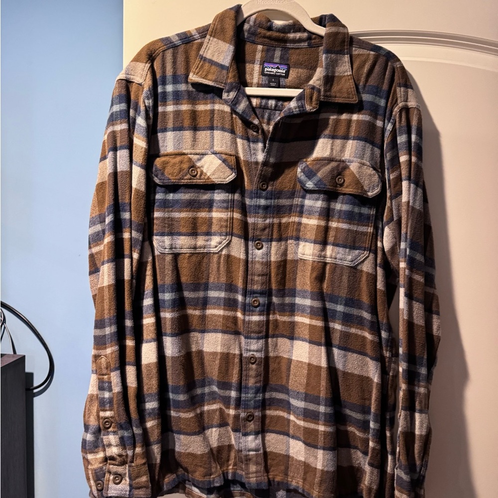 Men’s Patagonia flannel